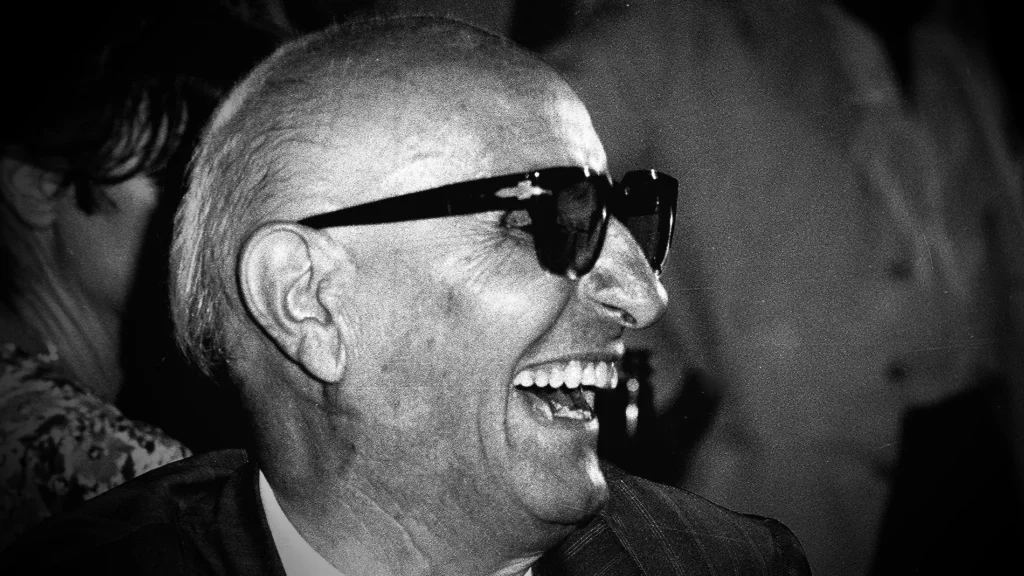LE CITAZIONI: Bufalino, Robinson.
