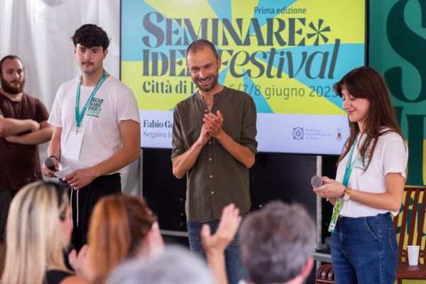 Volontari di Seminare Idee Festival Città di Prato 2026