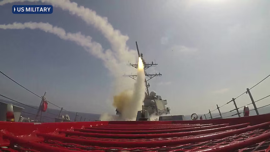 Khamenei non c’è più, resta il regime?