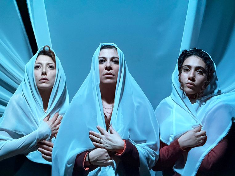 “Buttana, Buttanissima” di Giorgio D’Amato