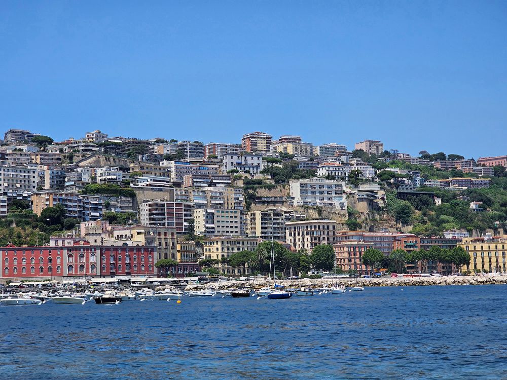 “Racconti di Napoli dal mare”