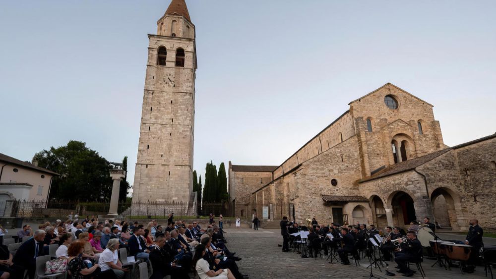 La nuova copia facsimilare della “Bibbia di Aquileia”
